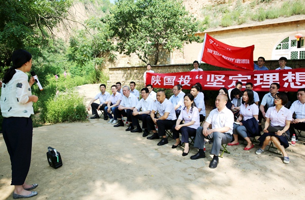 梁家河进建3_副本.jpg 梁家河进建3_副本.jpg