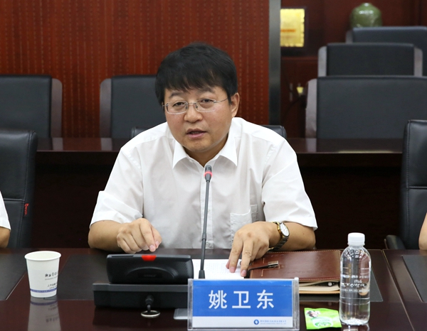 姚总-新闻.jpg 姚总-新闻.jpg